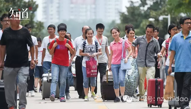 宾大博士谈读大学:出身小城应站起来 四面瞭望