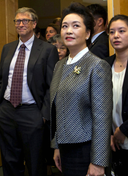 彭丽媛西雅图两天三套服装 面料有什么讲究?