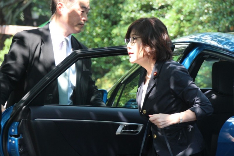 日媒:日本该奋力为美冲锋 美国打仗必定正义(图)