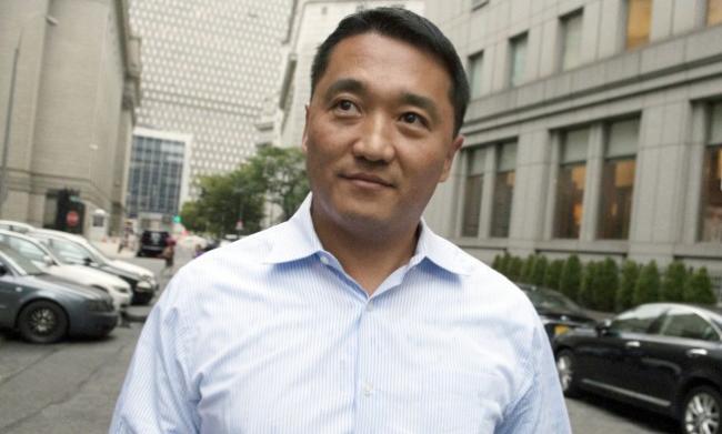 律师称他性欲强 "华尔街之狼"遭控8罪被捕(图)