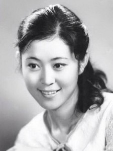 56岁倪萍3次婚姻2任男友 初恋原来给了他