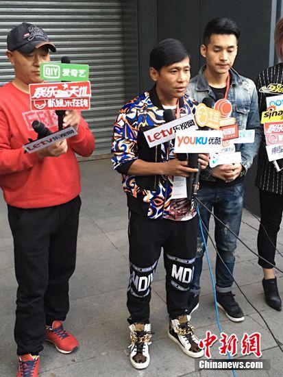 宋小宝：师父赵本山炖鱼特别拿手 我们吃得挺幸福