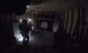 美军突袭IS监狱解救70名人质 画面曝光(组图)