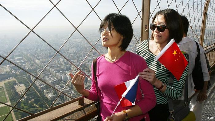 恐袭过后 中国游客还会去巴黎旅游吗?(图)