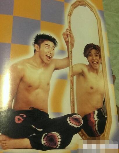 罗志祥欧弟“同志”照曝光 大秀胸肌皮肤白皙(图)