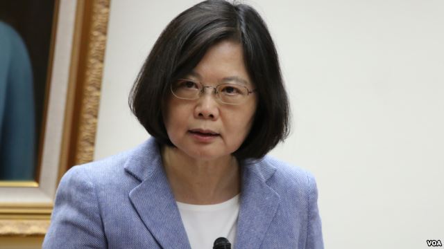 蔡英文痛斥马英九:对等尊严都没做到(文/视频)