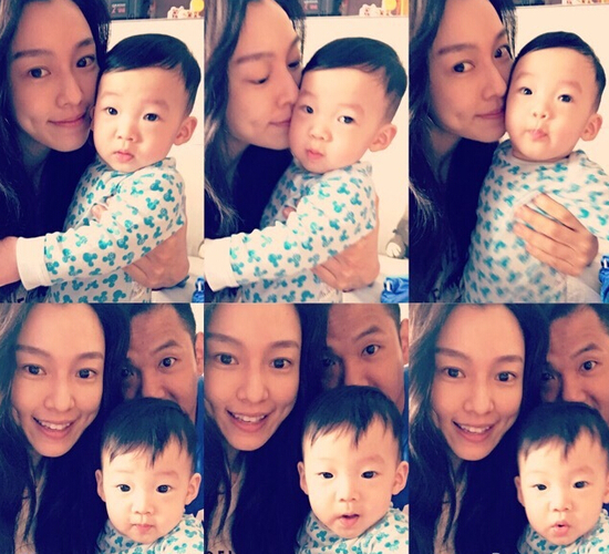 全家撞脸!范玮琪晒一家四口照 双胞胎出镜(图)