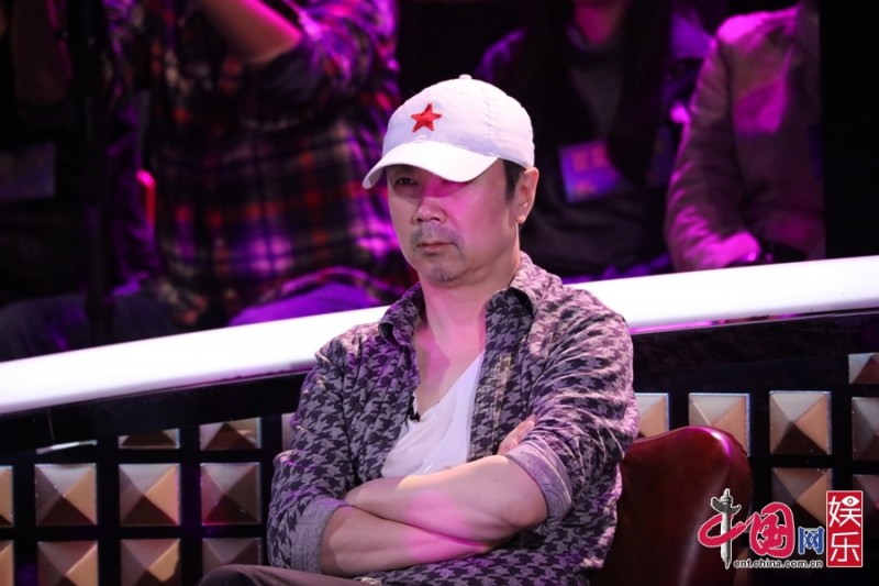 崔健“炮轰”港乐:听不懂 你的寓意是什么(图)