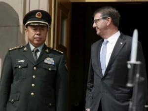 军队“二把手”范长龙走上前台 国防部面临变局