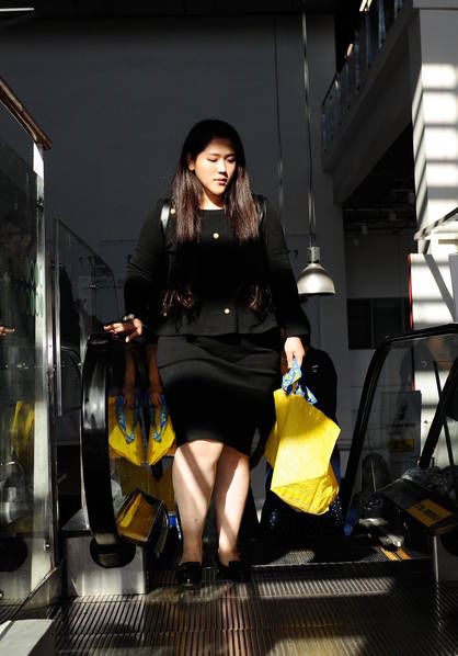 200斤最美胖妞五官精致,但下身惊呆网友(组图)