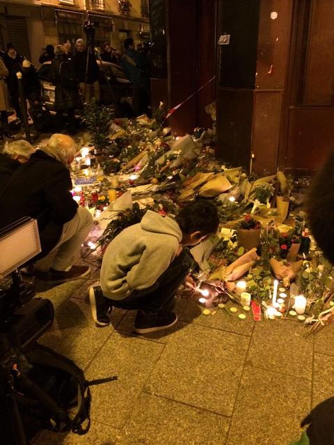 华人亲历恐袭 孩子哀求:太可怕了,我们回中国吧!