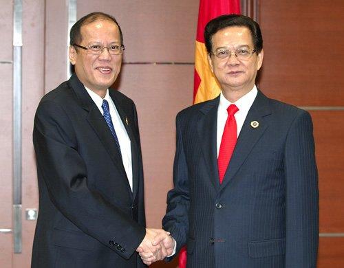 阿基诺东盟峰会对华发炮:南海争端一触即发(图)