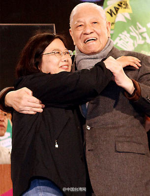 李登辉深夜中风住院 蔡英文:找时间探望(图)