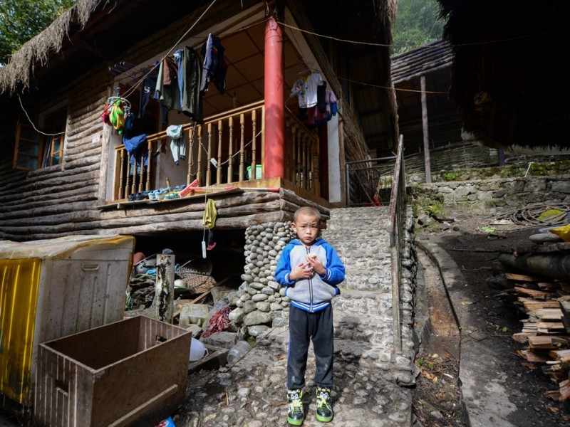 扶贫遭遇阻力?中共党报批“撒胡椒面”(图)