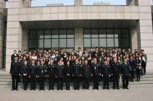 媒体解读:关押薄谷开来的燕城监狱到底什么样?