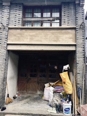 好吃懒做儿子逼母亲"去死" 误喝母亲准备农药(图)