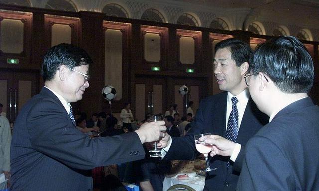 热帖:徐明沦为最危险的人物 死得不明不白