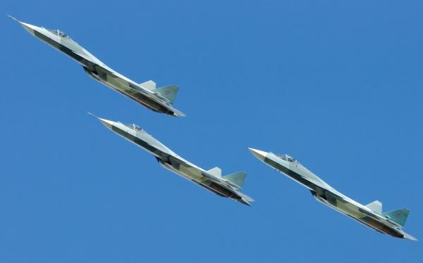 俄罗斯副防长:T-50战机飞行试验已完成(组图)