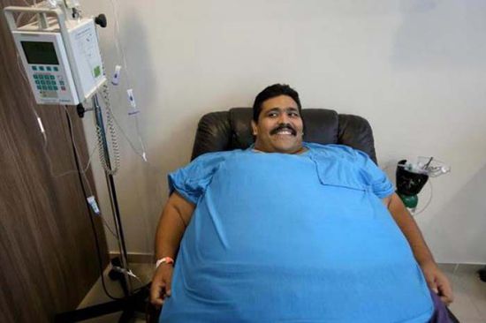 世界上最胖的男人圣诞节去世,最重曾达445公斤!