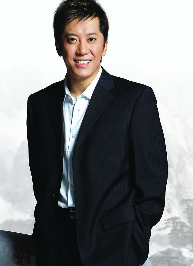 毛宁涉毒获释后首度开腔:新年快乐(组图)