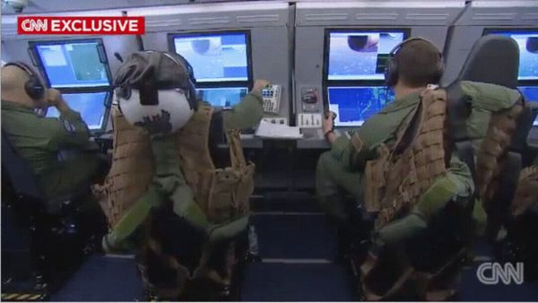 美媒:美机闯南海惹怒北京 公然叫板举动过头(图)