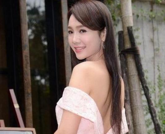 32岁女星揭潜规则:已婚名导让她当小三换角色(图)