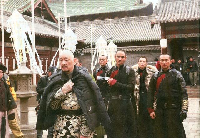 71岁老戏骨王羽急性中风入院 两度开颅病情严重