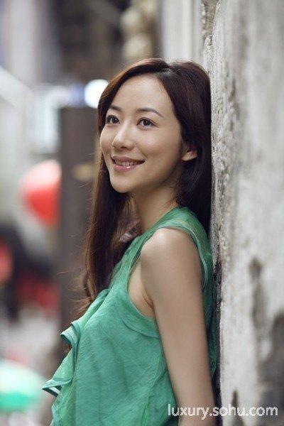 "官三代"明星的贵族生活:韩雪住4亿豪宅(组图)