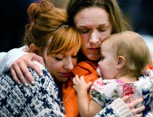 南加恐袭遇难者遗孀提告政府 索赔5800万美元(图)