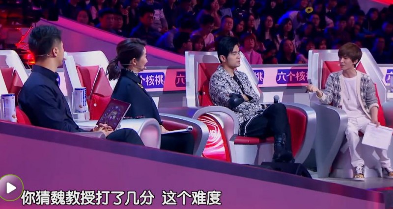 任志强炮轰Dr.魏:把他送到精神病医院去(组图)