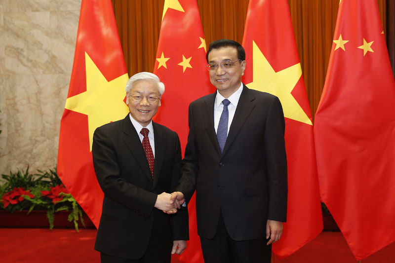 越共高层人事大变在即:亲中亲美派争总书记位置