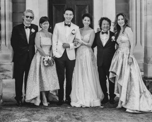 "台第一帅"晒全家福 混血岳母美艳不输女儿(图)