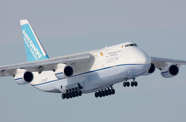 热帖:世界最大飞机即将恢复并在中国生产(组图)