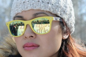 华人拖家带口上街游行 挺梁集会爆满(组图)