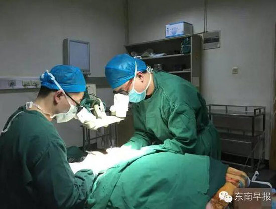 老婆连生两胎都是女孩 男子觉得没面子挥刀自宫