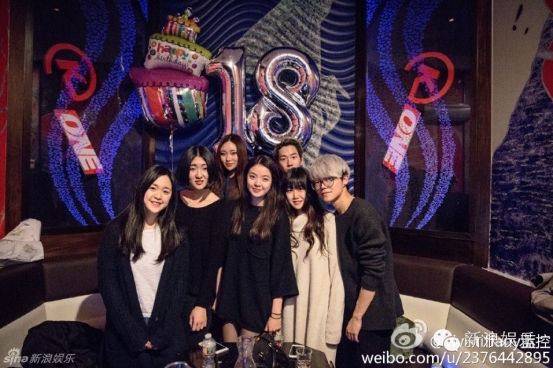 别人家的18岁!王中磊女儿过生日 示范总裁千金范