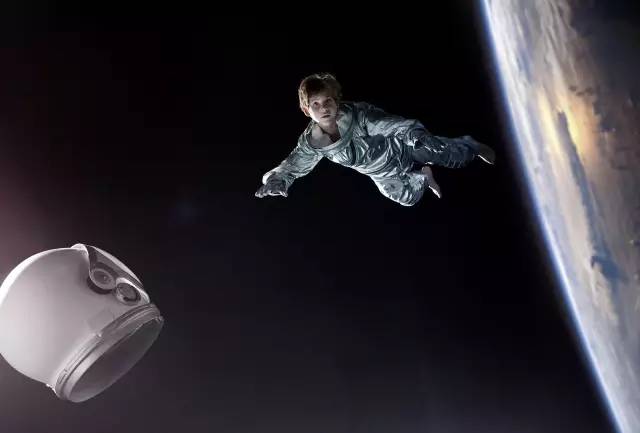 今年颁奖季最红的男星并不是小李,而是他…(图)