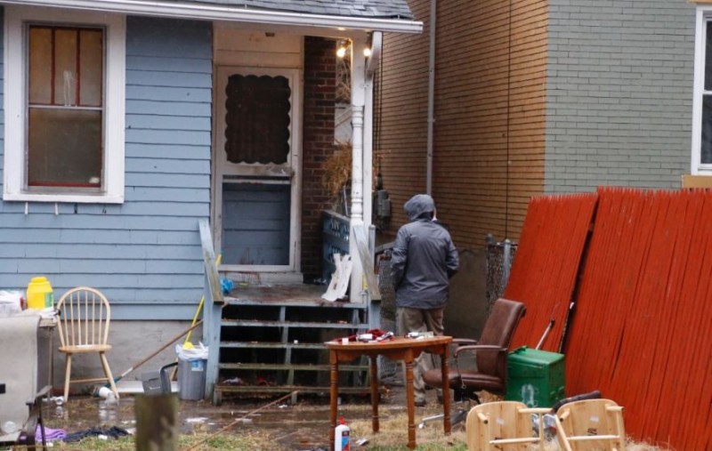 美国匹兹堡市郊民居发生枪击5死3伤 枪手在逃(图)