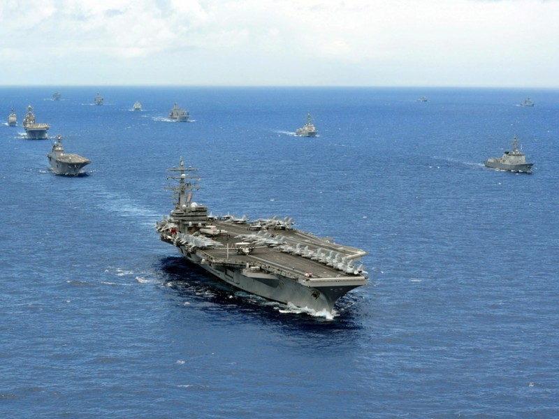 美航母冲破红线 中国欲四两拨千斤?(图)