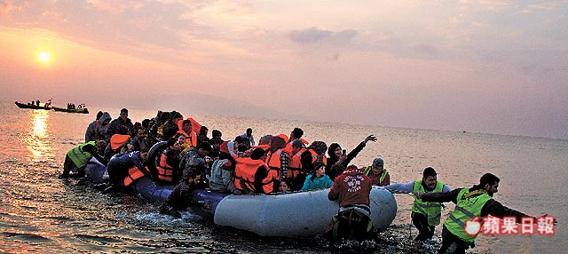 难民拒绝被遣返土耳其：宁可死在希腊(图)