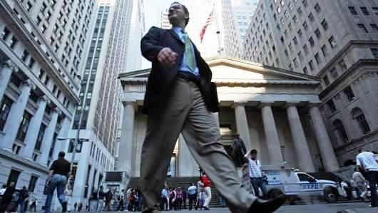 年薪40万美元....他们仍嫌待遇太差(图)