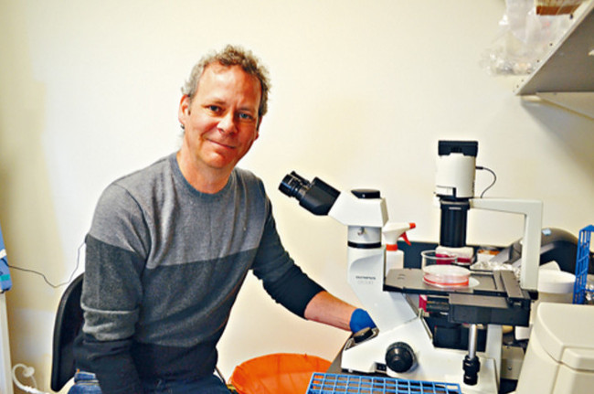 加拿大癌症研究新突破:从源头杀死癌细胞(图)