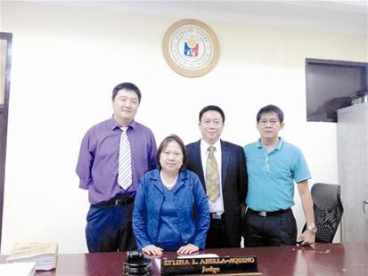 跨国追捕的幕后:她以为飞往休斯敦 却到了上海