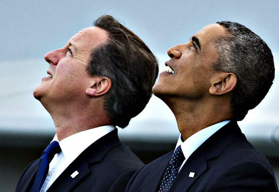 奥巴马公开羞辱卡梅伦:斥其在非洲“狗屎秀”(图)