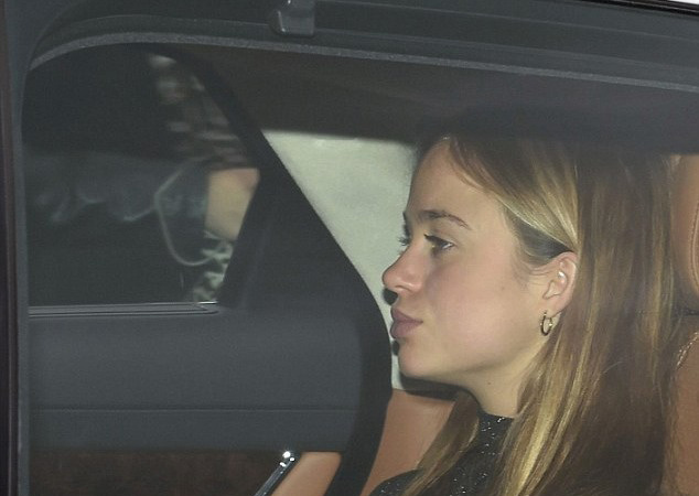 比凯特王妃还美?20岁的她被封最美皇室成员(图)