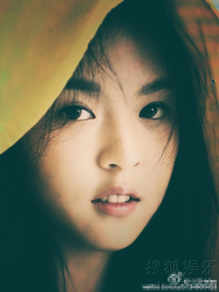 小姑娘可以出道了!哈文女儿晒照 颜值超高(组图)