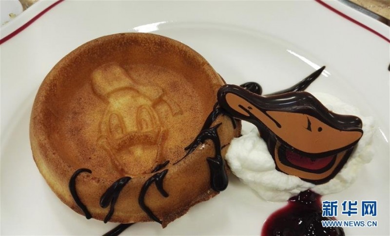 上海迪士尼首次揭秘菜单:“米奇大圆蹄”亮眼(图)