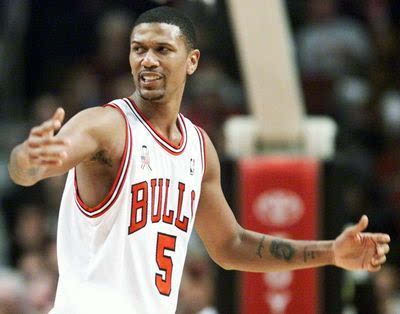 姚明将进名人堂 NBA退役球员:他没资格(组图)