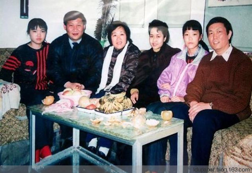 热帖:巴拿马风暴震撼全球 中国人纹丝不动