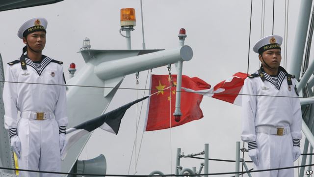 美海军少将赞中国海军相遇时很“专业”(图)